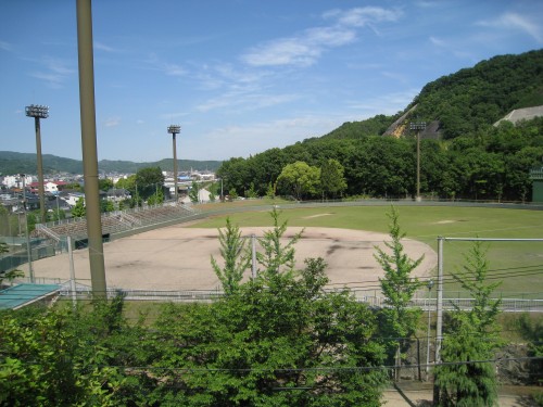 井原運動公園野球場