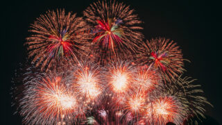 今年の夏も笠岡市に花火が打ち上るそうです。超大玉の打ち上げ花火あり《笠岡港まつり2023花火大会》