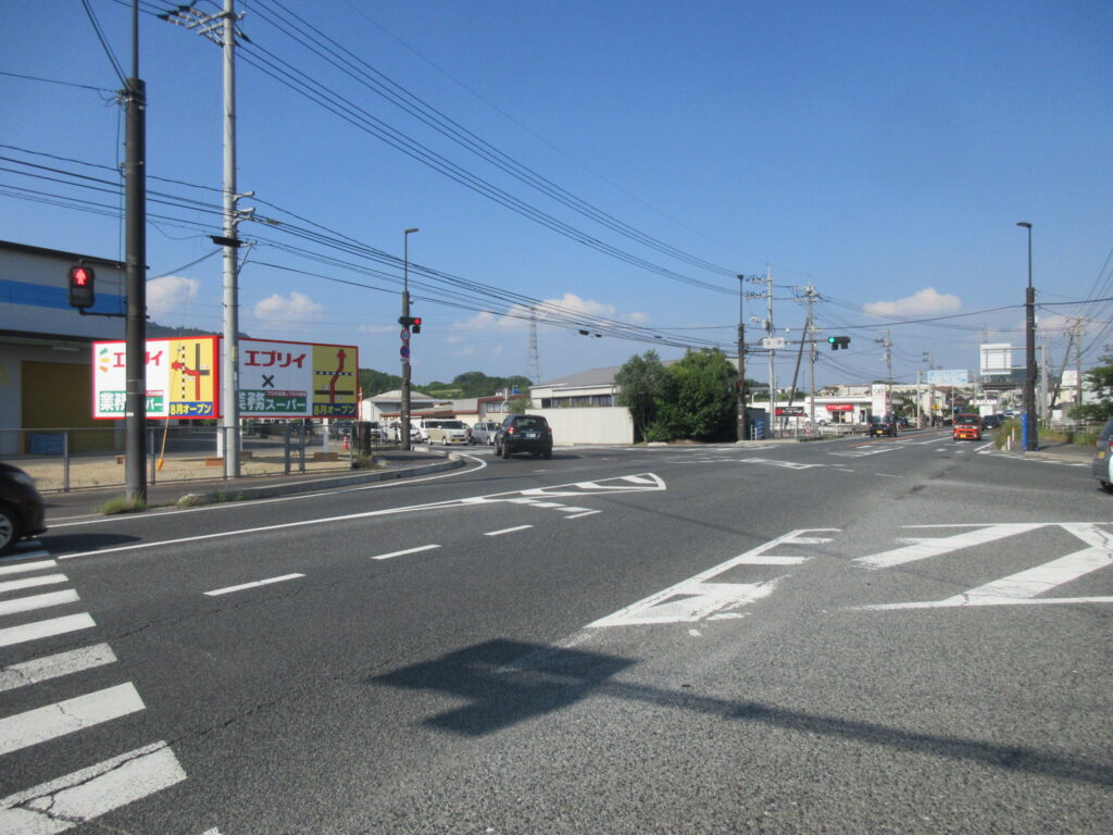 エブリイ&業務スーパーが開店する